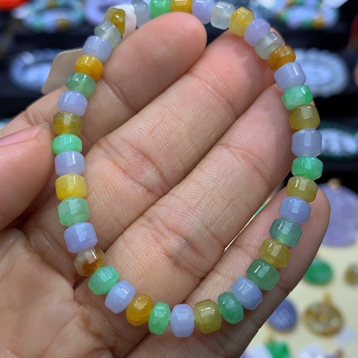 翡翠手链未镶嵌翡翠 5.5 