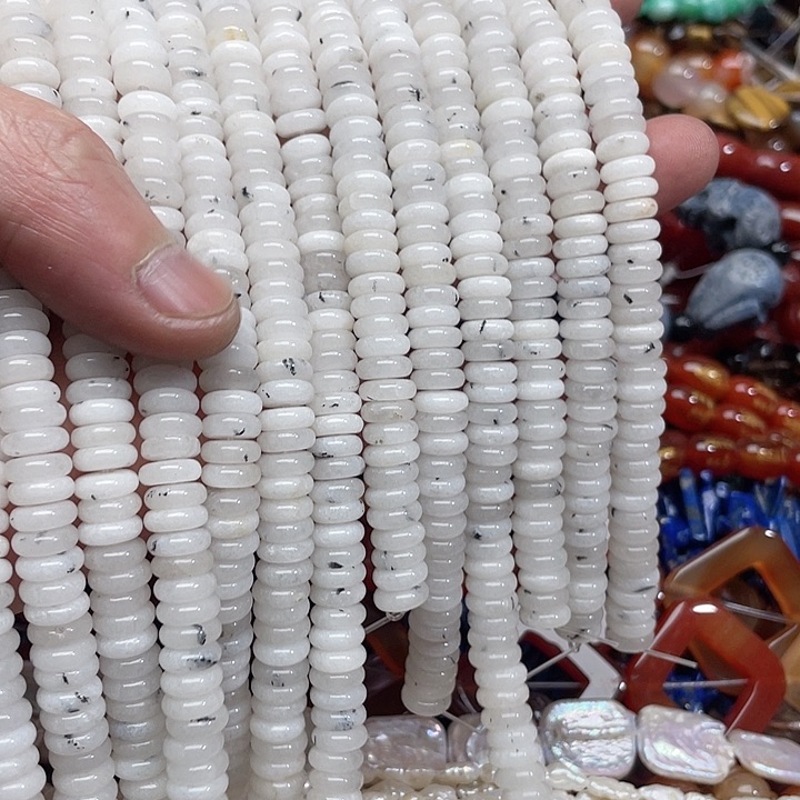 玛瑙/玉髓珠宝半成品未镶嵌一条8mm白玉算盘