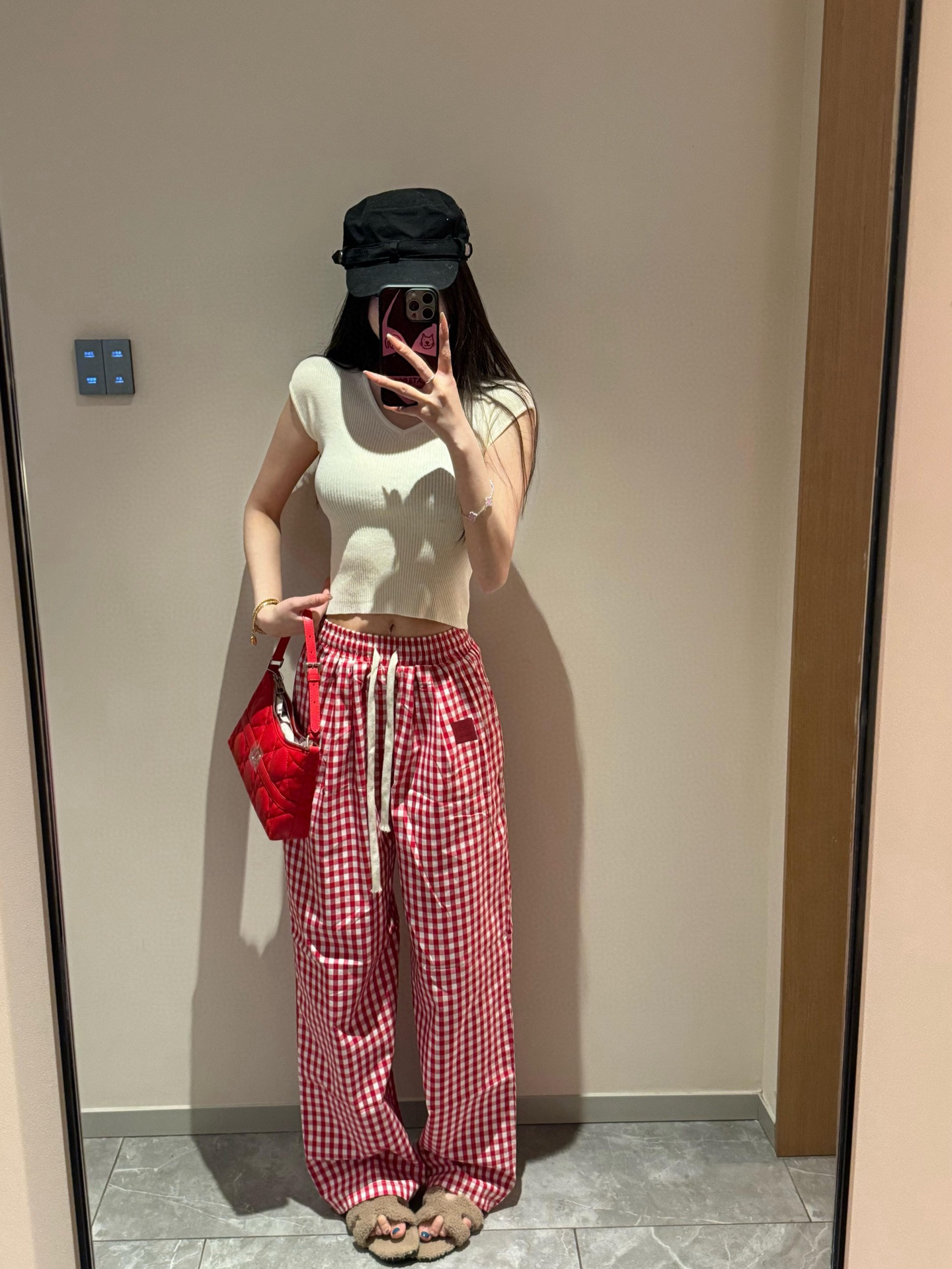 草莓格子直筒阔腿裤