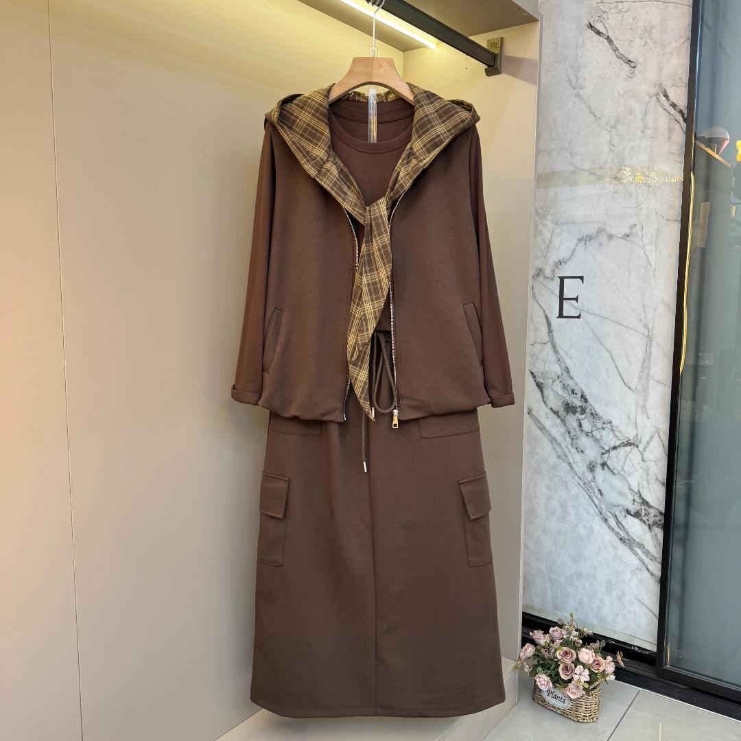 2025秋新款慵懒风松弛感内搭+马甲+半身裙休闲减龄三件套88381