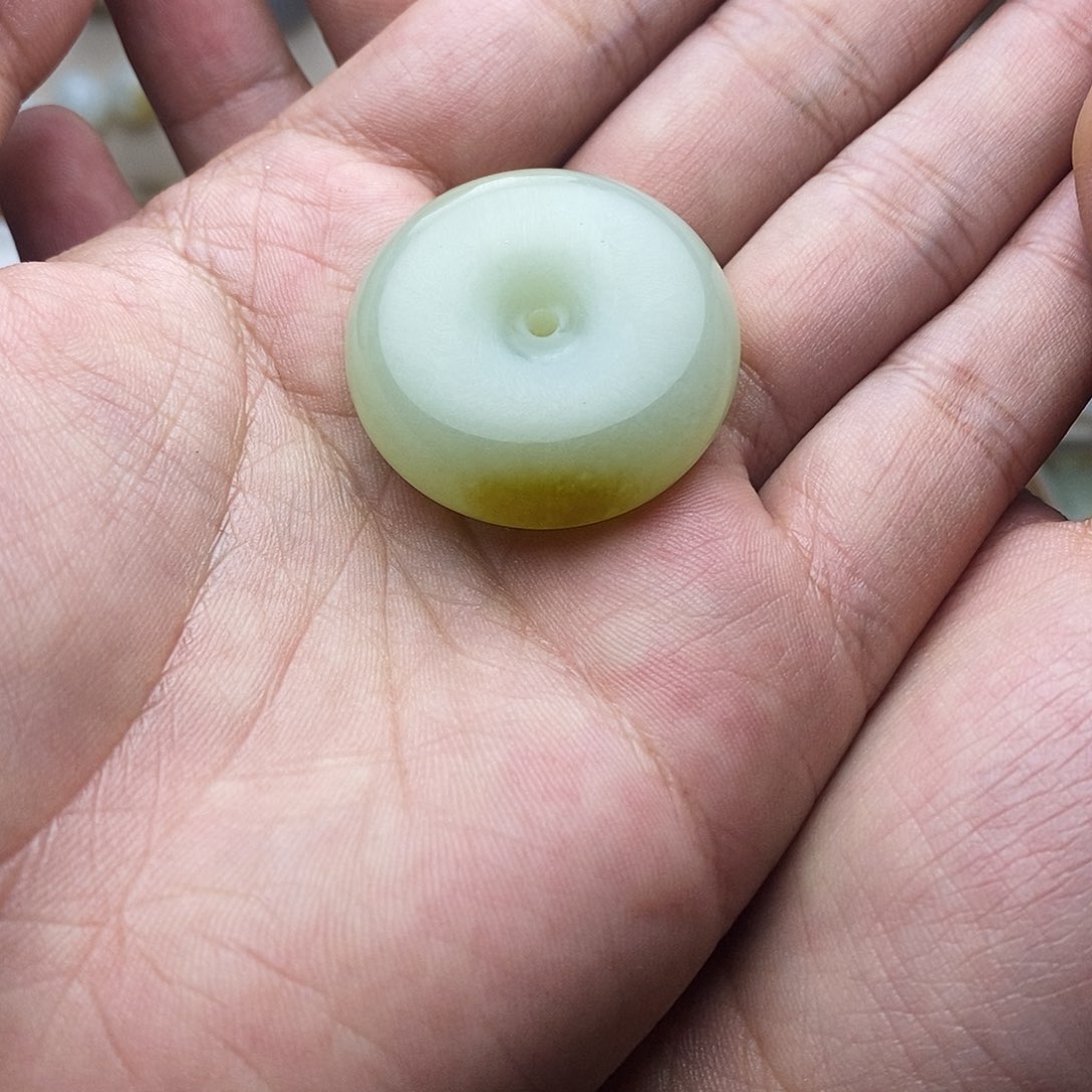 和田玉颈饰未镶嵌w****0