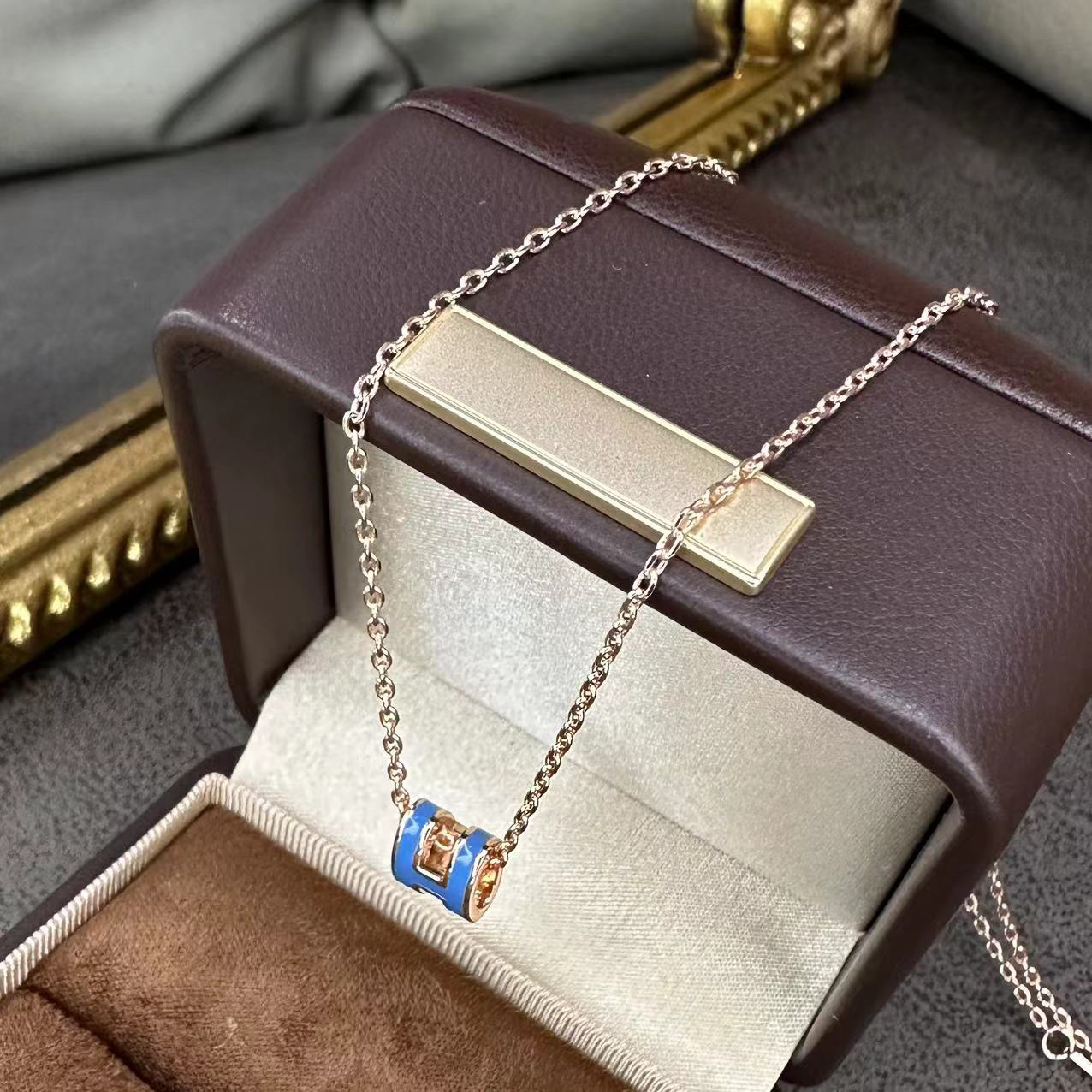 铜合金项链 蓝色简约立体H字母项链-67332