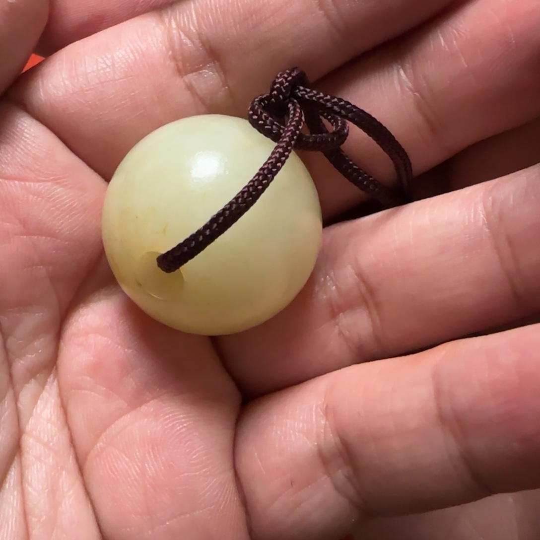 云****和田玉未镶嵌挂件