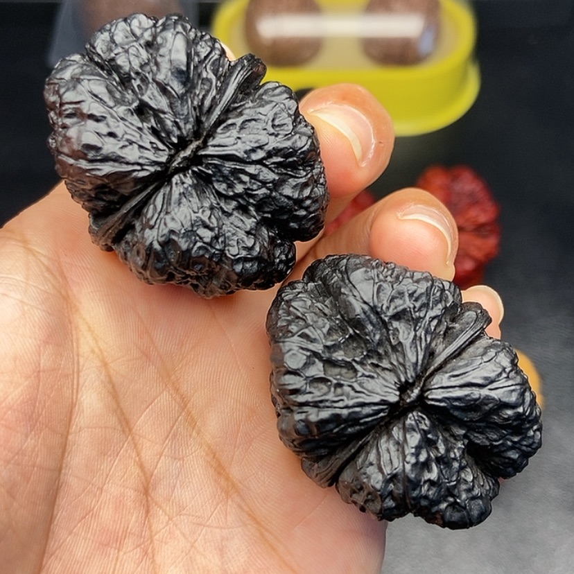 【闪购商品】把件文玩核桃42尺蝴蝶蟾