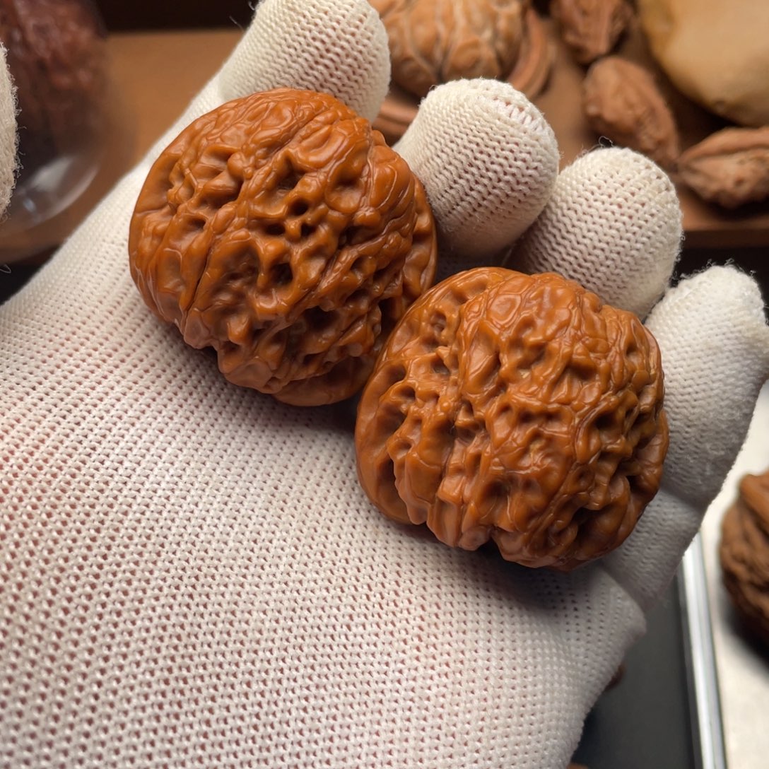 吊坠文玩核桃闷墩