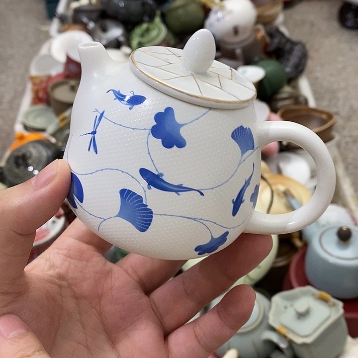 陶瓷艺术品及陶瓷壶壶