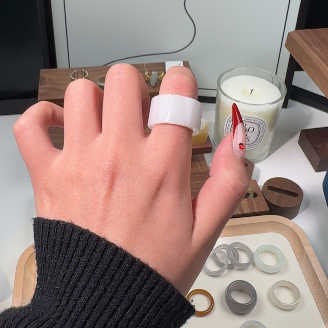 和田玉（糖玉）戒指未镶嵌M****?