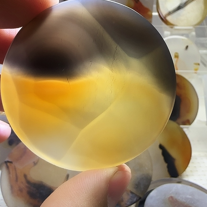 诗***～玛瑙/玉髓未镶嵌珠宝奇石