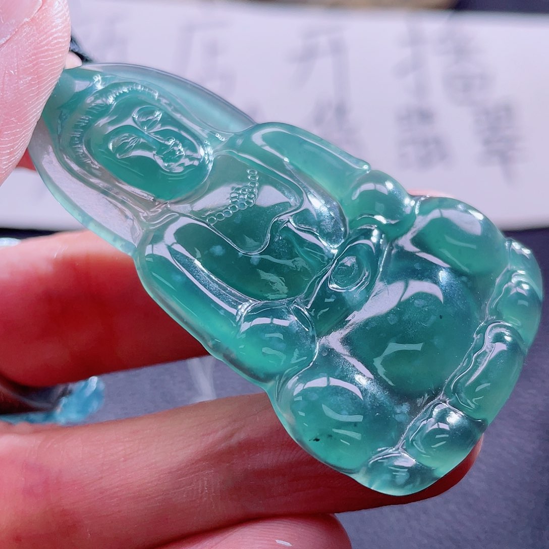 翡翠颈饰未镶嵌888888888