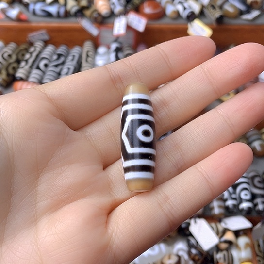 未镶嵌颈饰玛瑙/玉髓