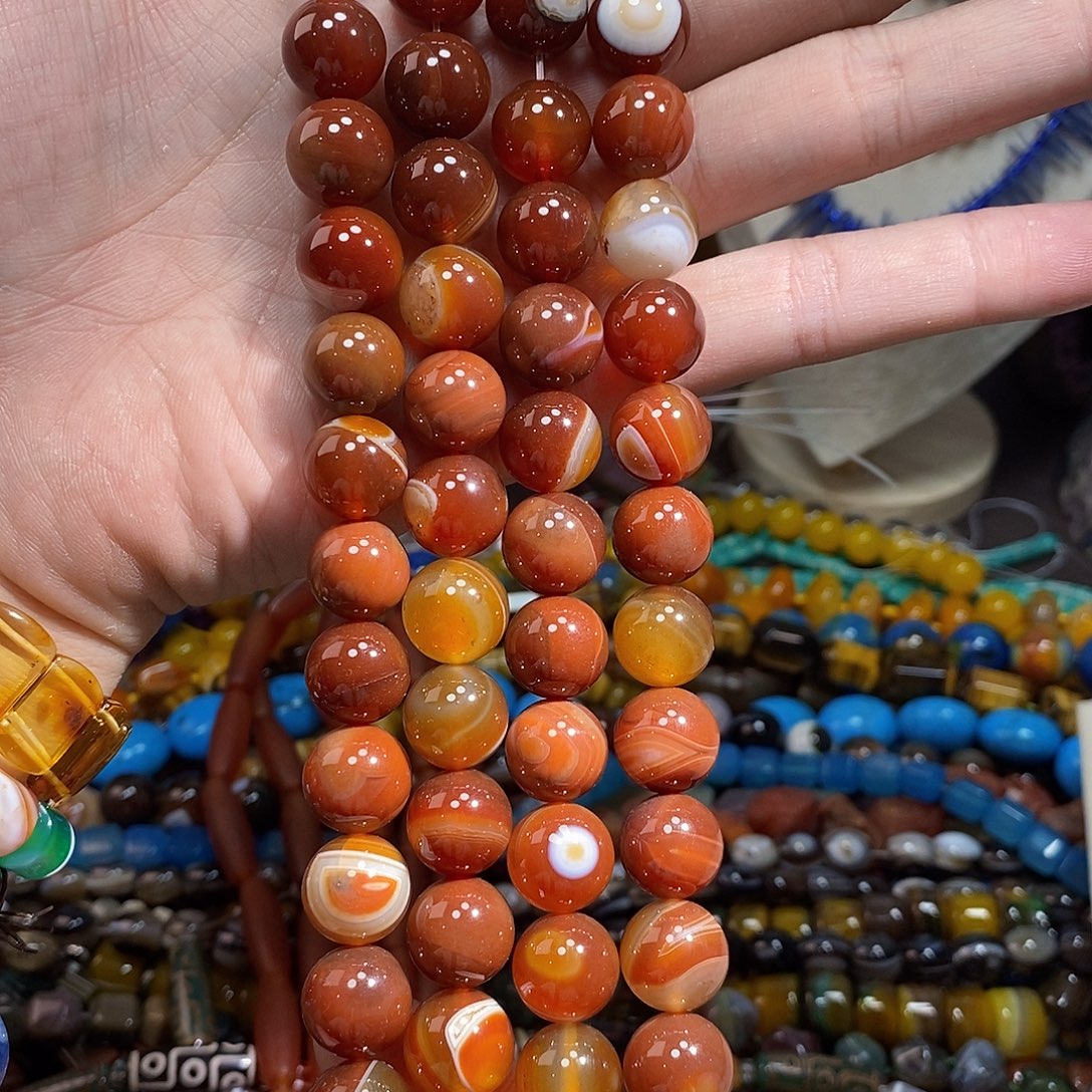 石英质玉未镶嵌，缠丝红玛瑙14mm，