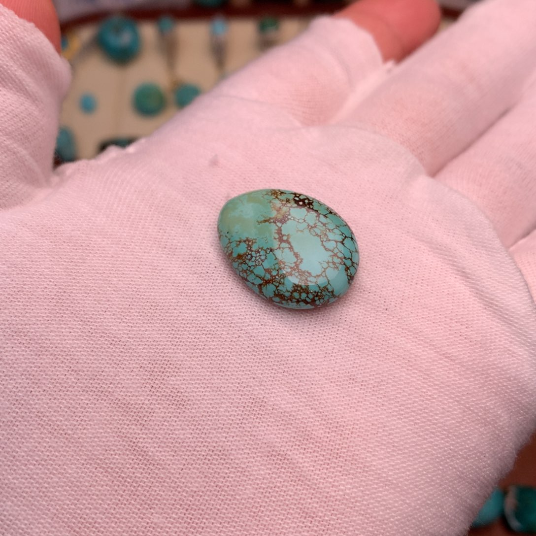 不****未镶嵌绿松石珠宝奇石