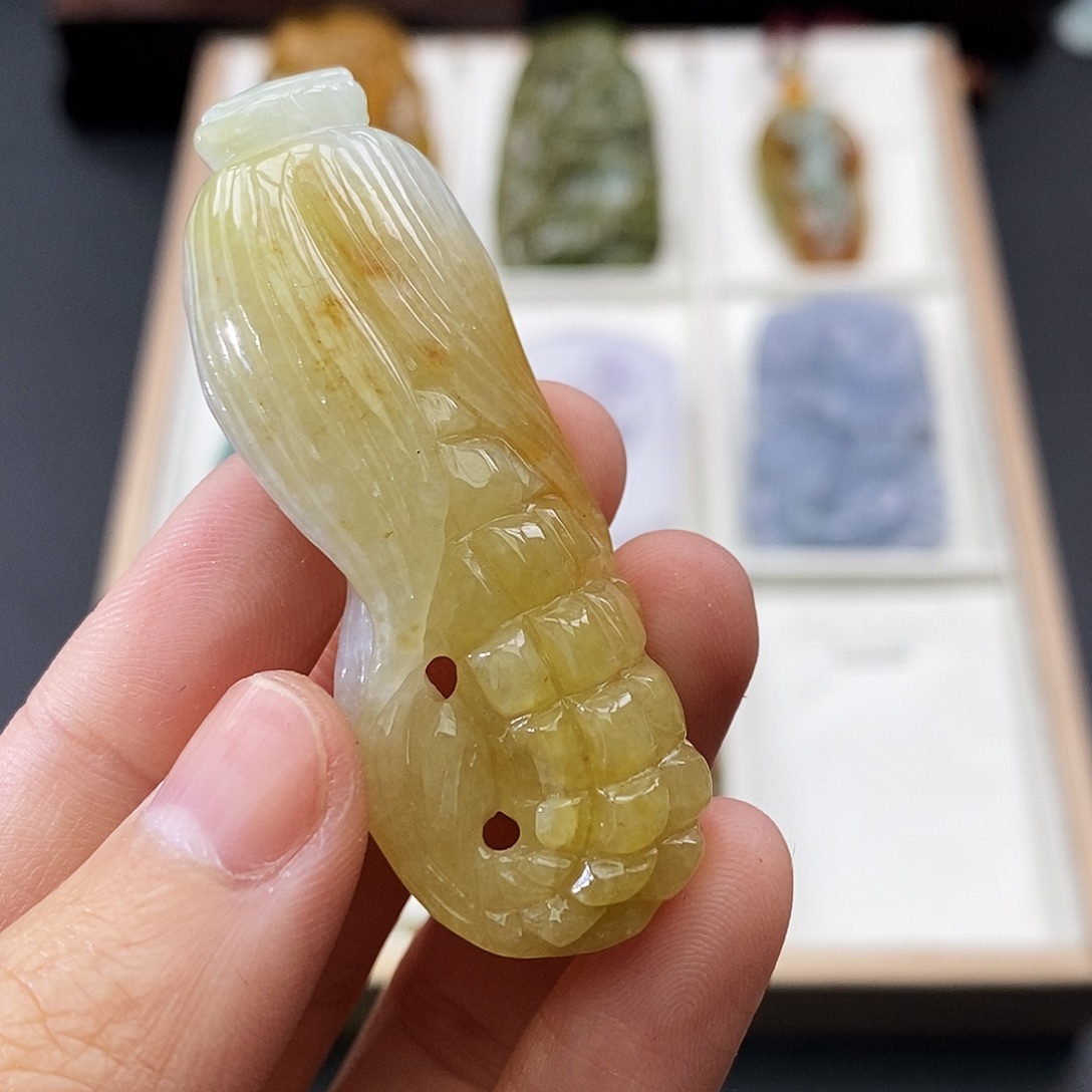 翡翠未镶嵌颈饰缅甸翡翠a货