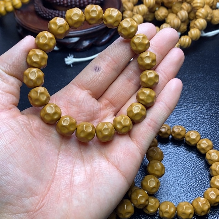 猴头核桃手串猴头