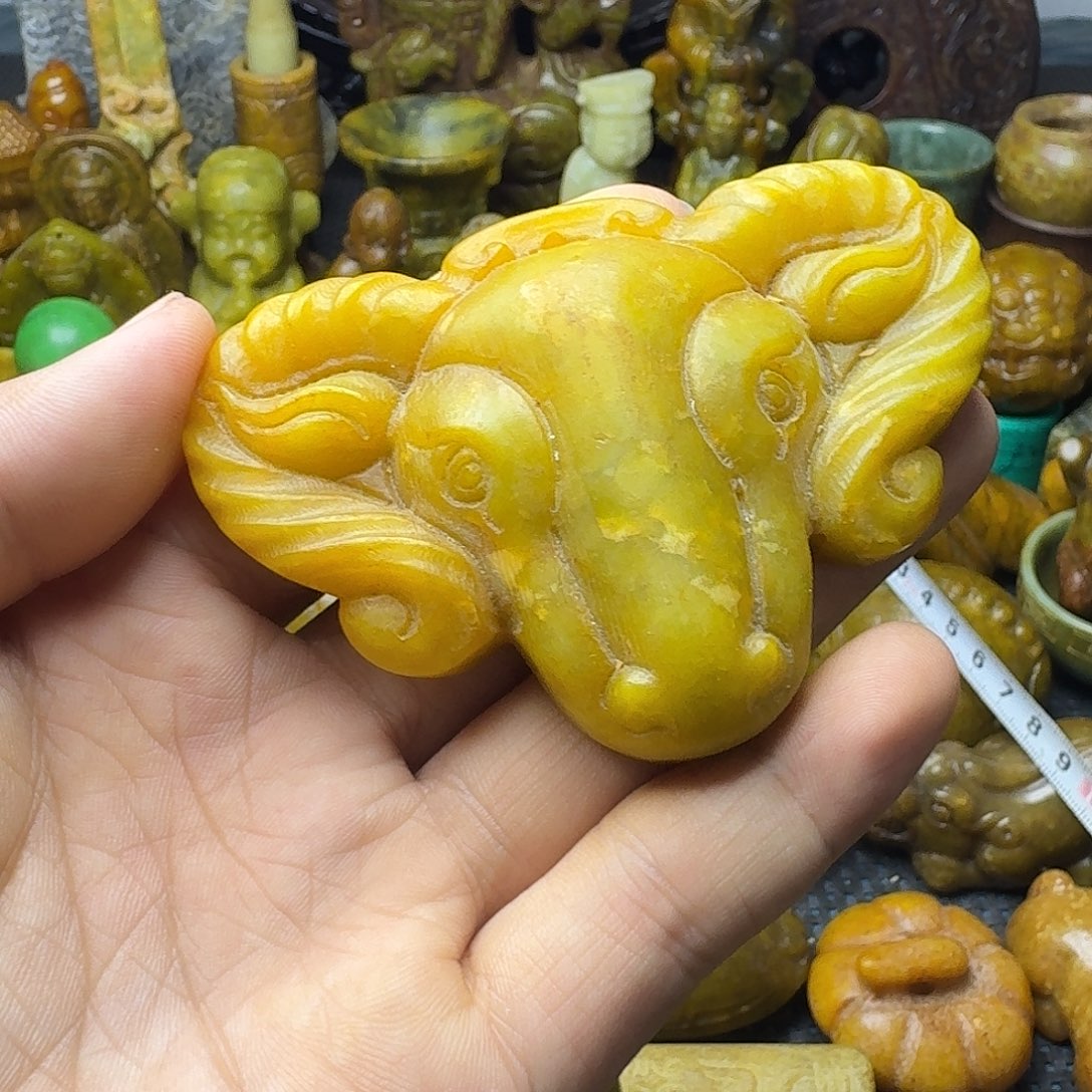 白玉菩提吊坠。。。