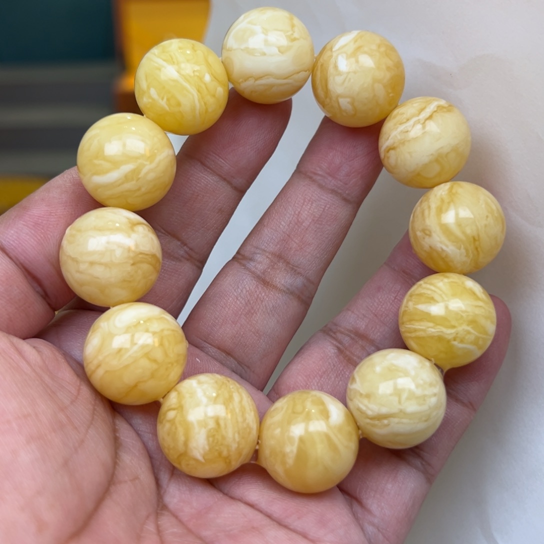 蜜蜡未镶嵌珠宝奇石19加48克