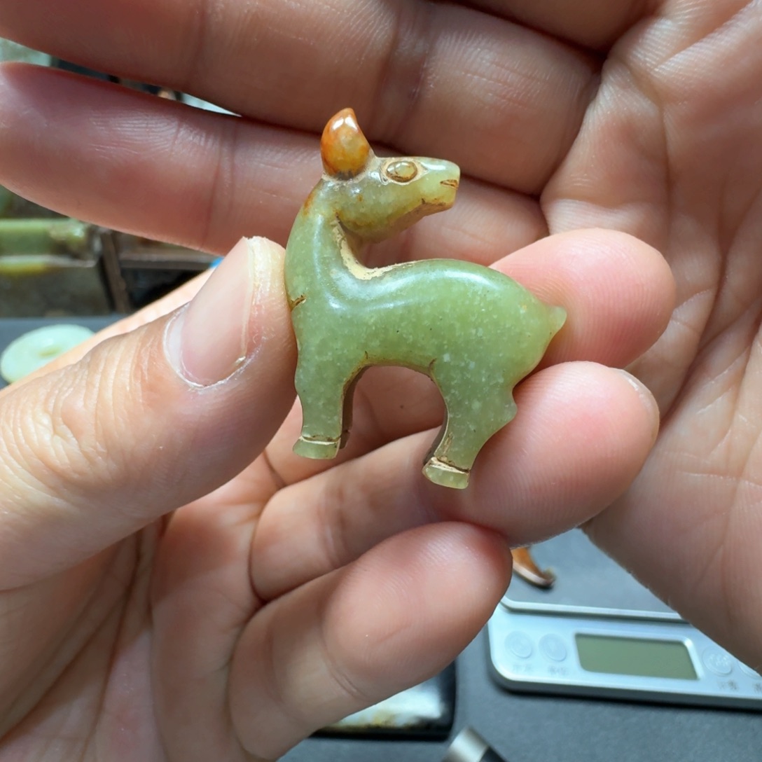 和田玉挂件未镶嵌