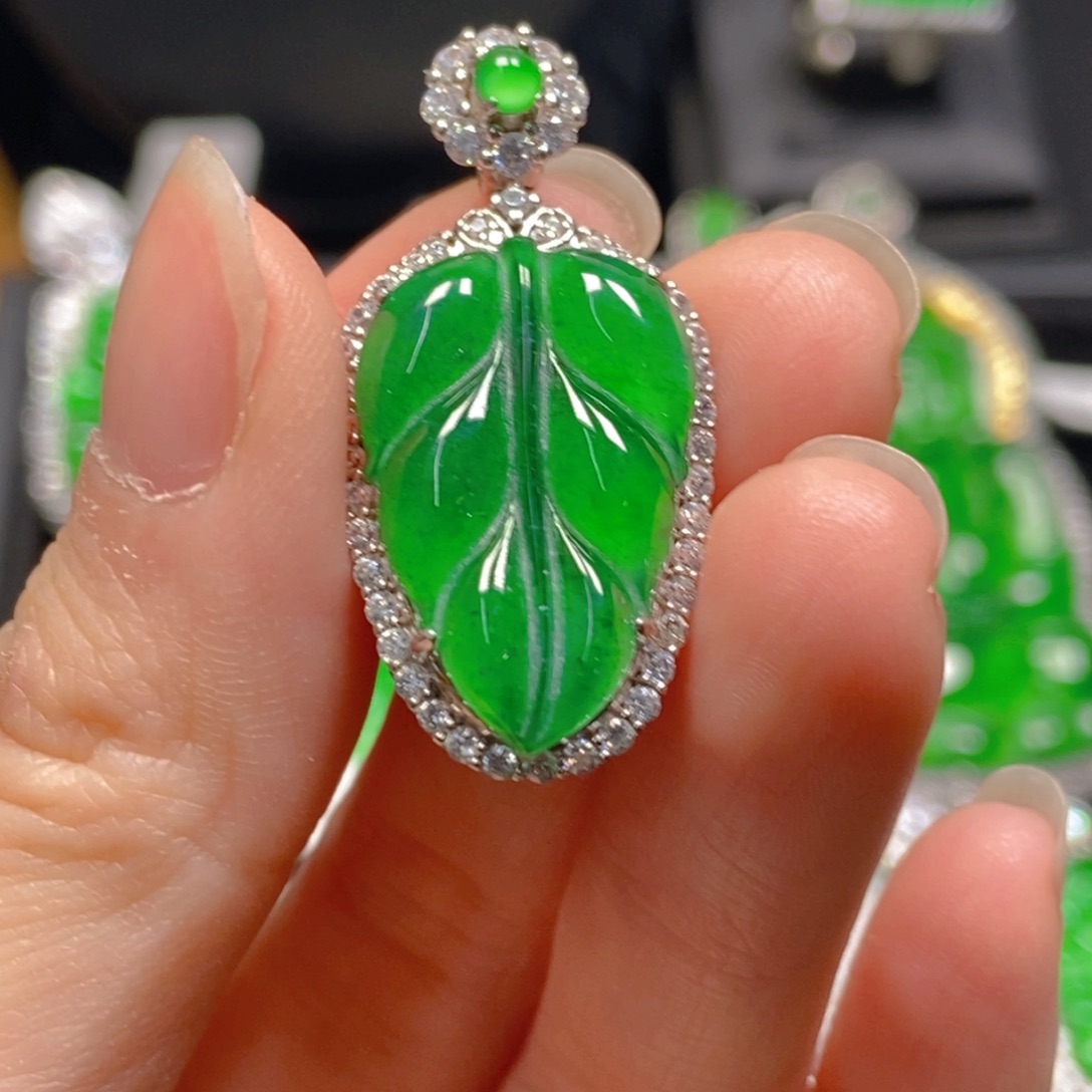 翡翠银S925镶嵌吊坠(不含链)