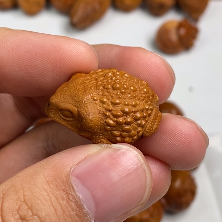 橄榄核手串/手链金蟾