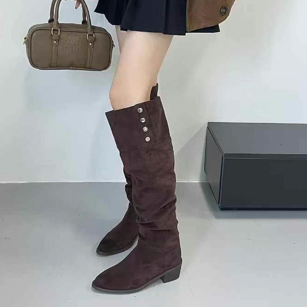 717-16复古磨砂绒面尖头裤管靴女新款真皮豹纹皮带扣高跟长筒靴X