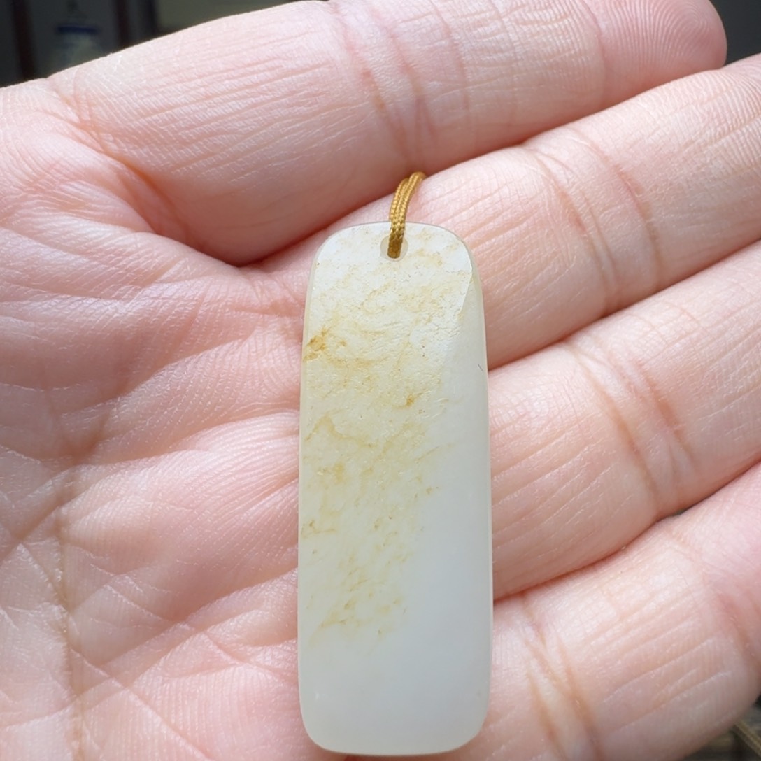 和田玉颈饰未镶嵌大*