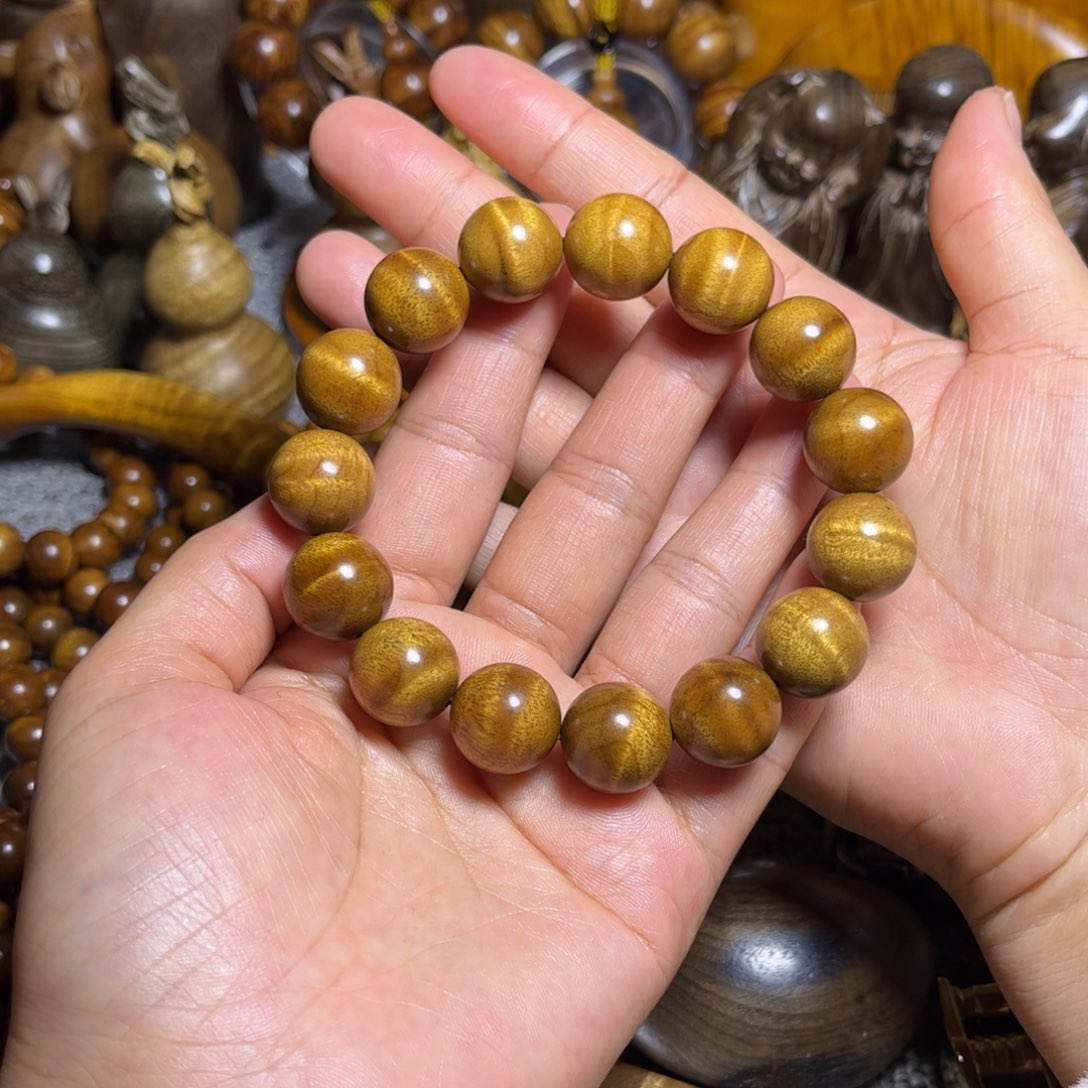 金丝楠水波手串小叶