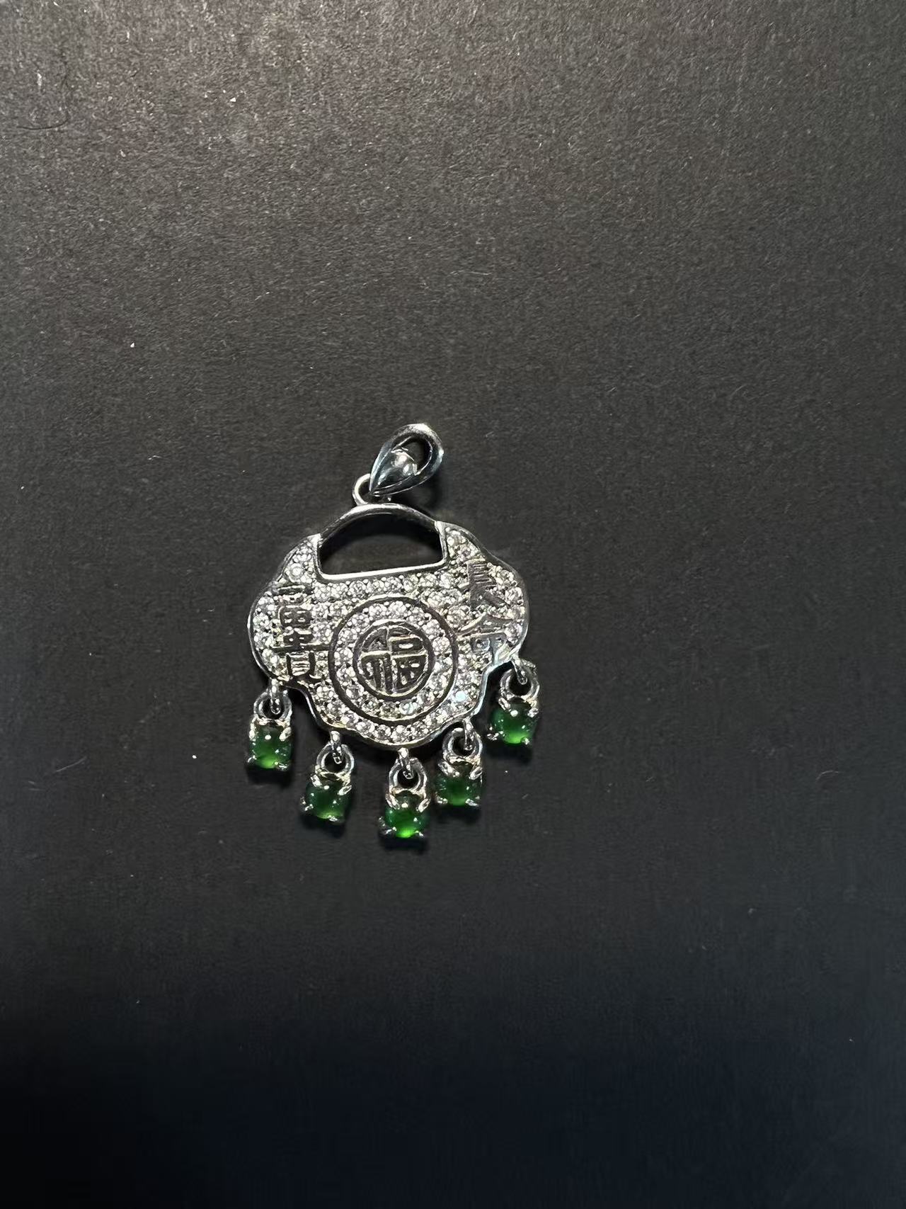 C2086翡翠吊坠项链百搭休闲镶嵌925