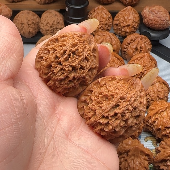 飞***鱼手串文玩核桃满天星高庄