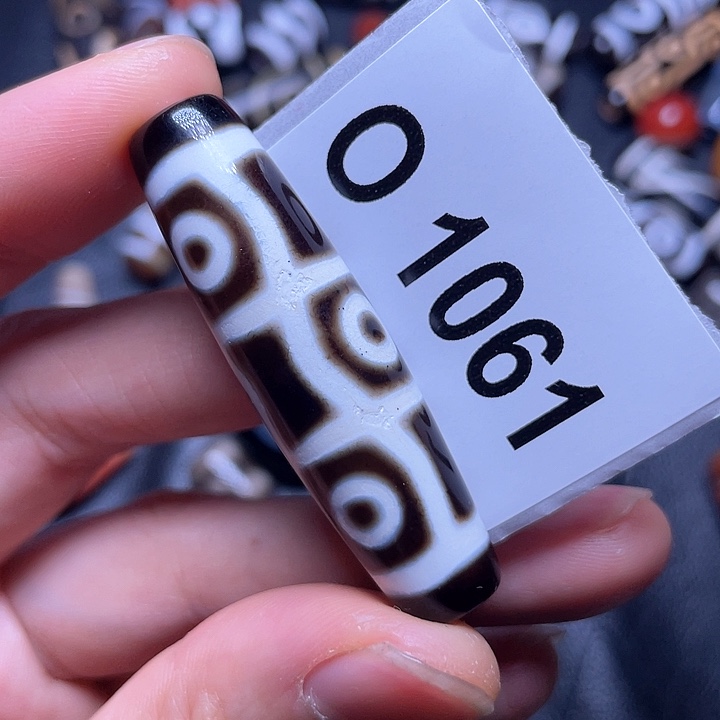 玛瑙/玉髓颈饰未镶嵌瑕疵