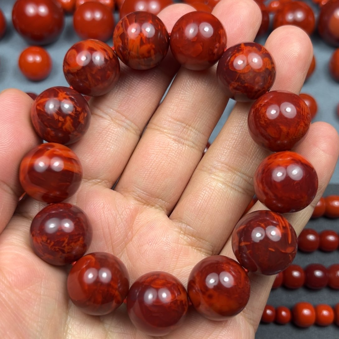 南红玛瑙珠宝奇石未镶嵌尺寸17-18牛血火焰