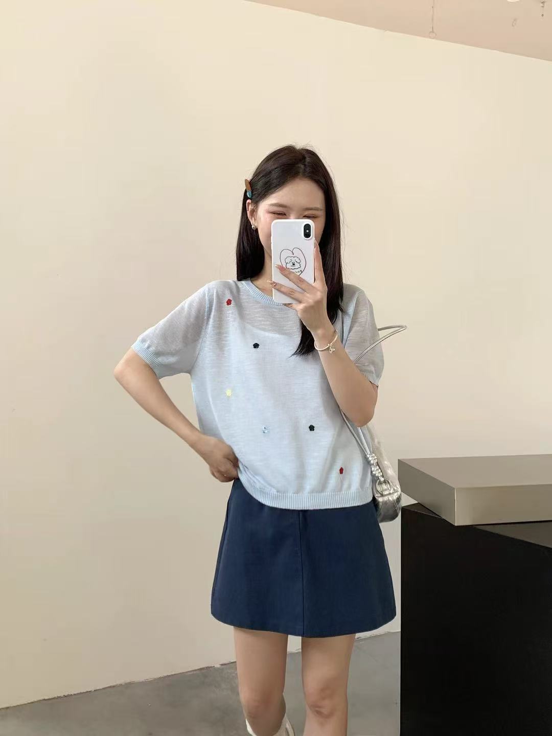 4382号8280#圆领百搭刺绣花朵针织短袖