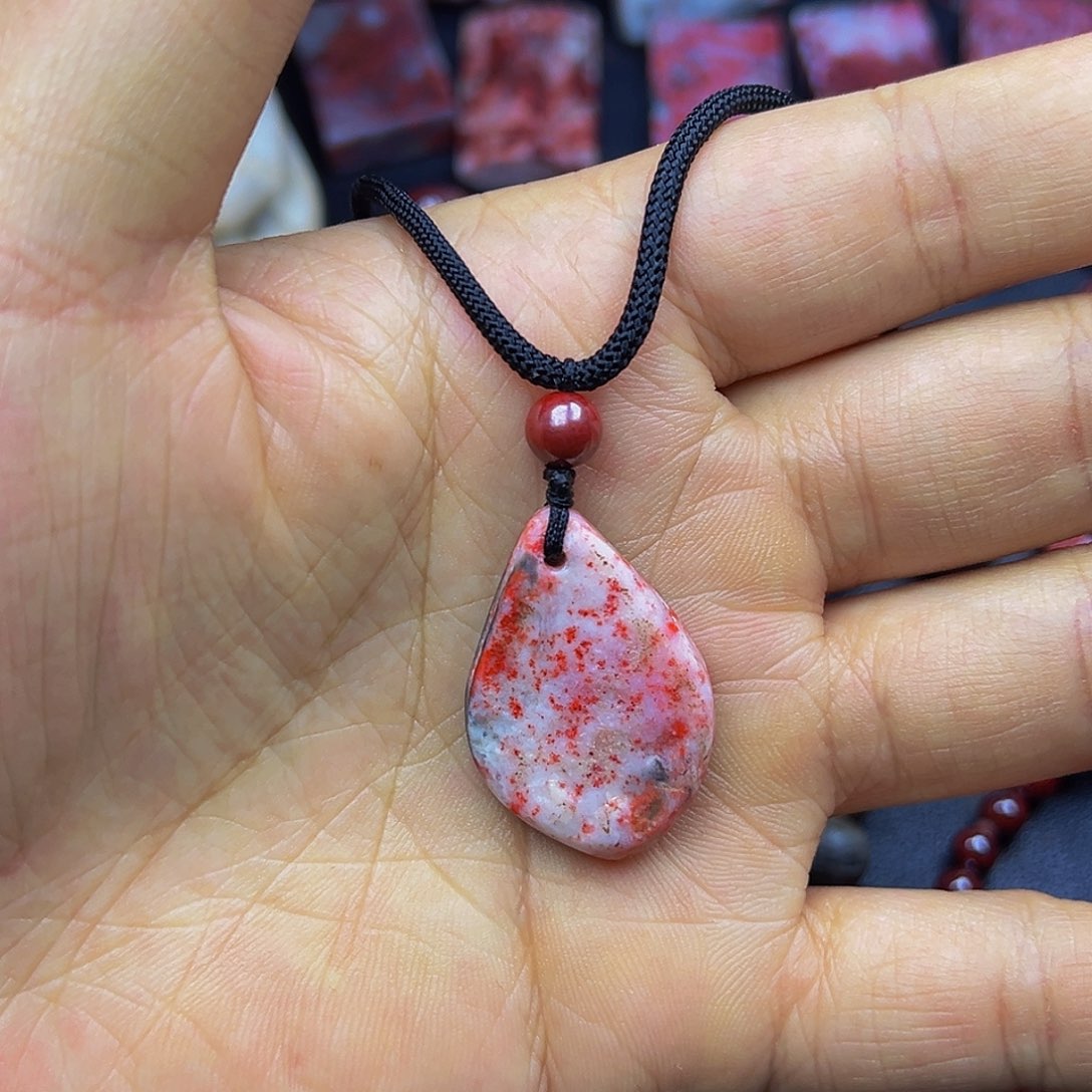 天然辰砂朱砂吊坠