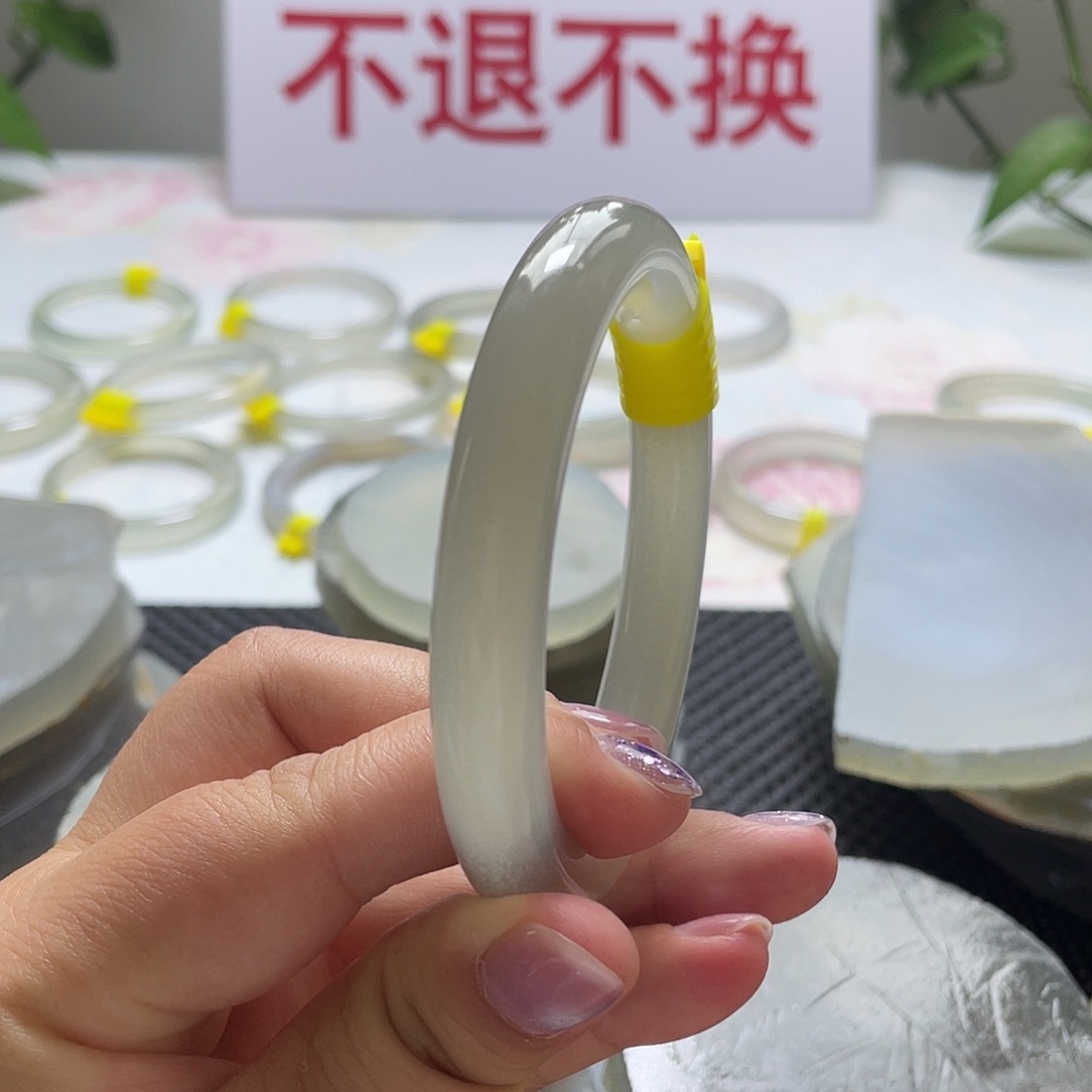定制玛瑙天然玛瑙手镯58.6