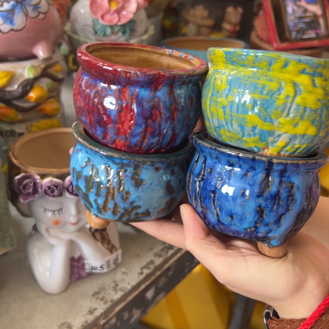 花盆，满20发货，爱退款拉黑