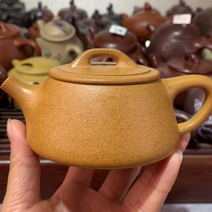 紫砂茶壶微瑕处理一把