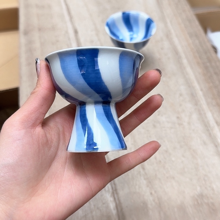 瓷片噗哈哈哈哈哈哈哈哈哈