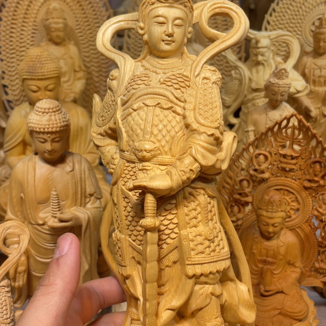黄杨木小瑕疵大号韦陀
