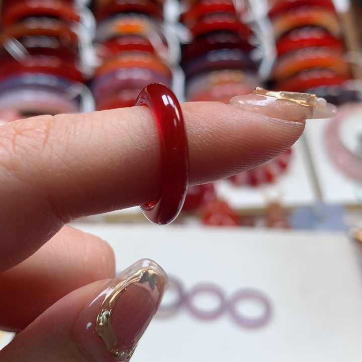 玛瑙/玉髓手镯未镶嵌海**香