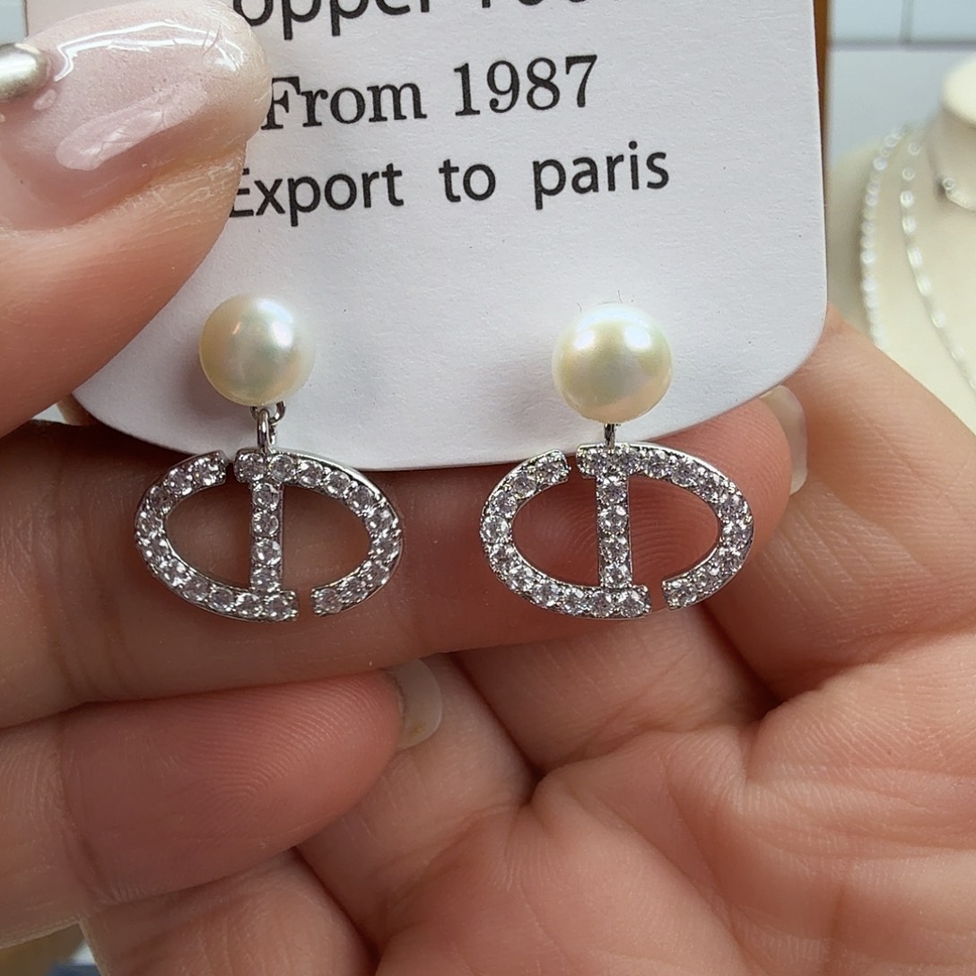 耳饰淡水珍珠未镶嵌85
