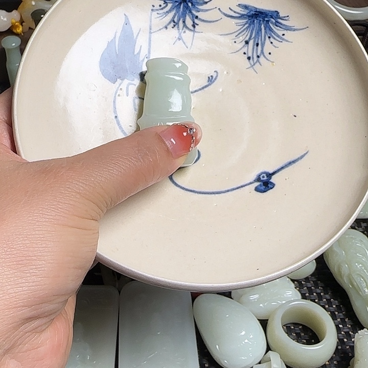 瓷片孙*空新号开播瓷盘一件