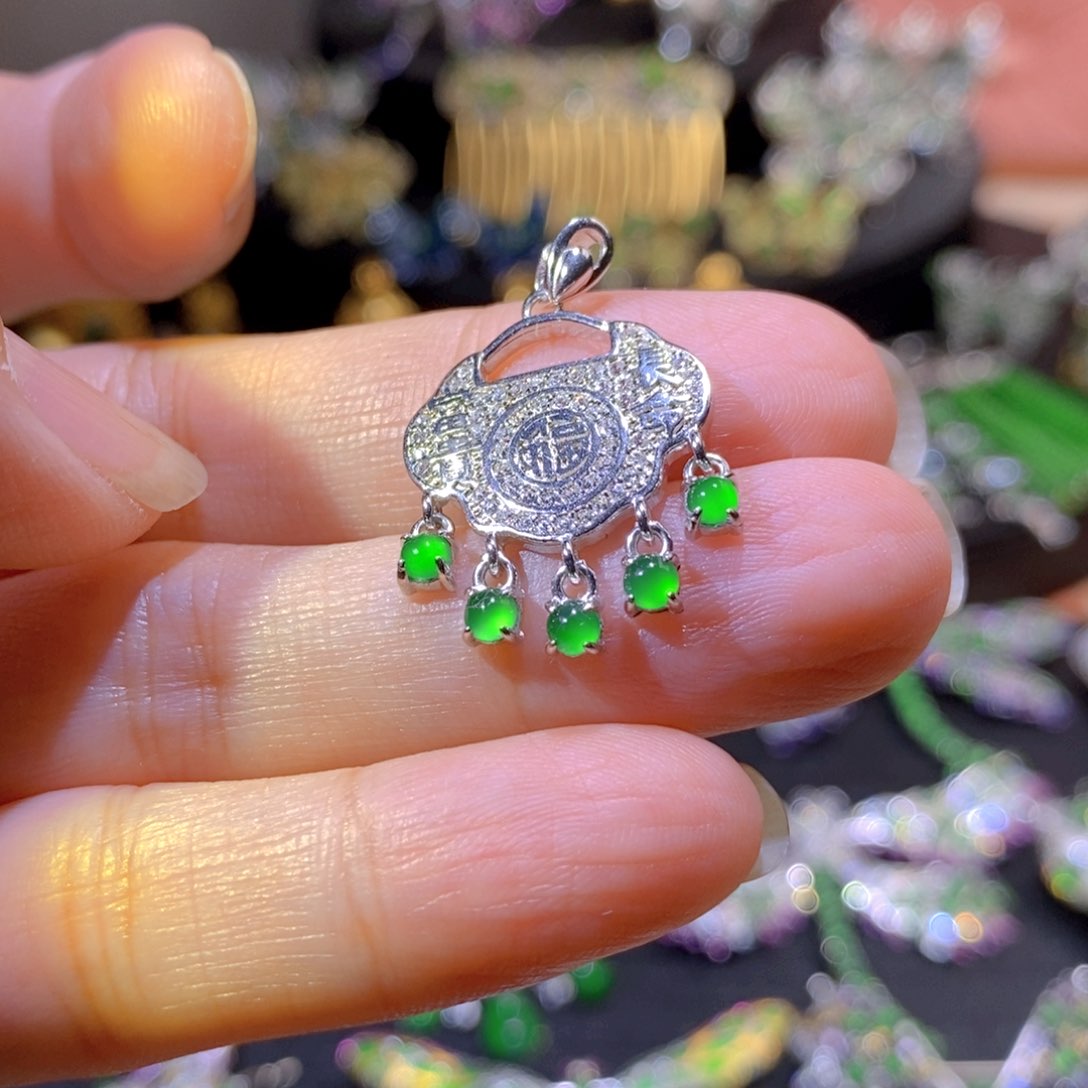 吊坠(不含链)银S925镶嵌翡翠