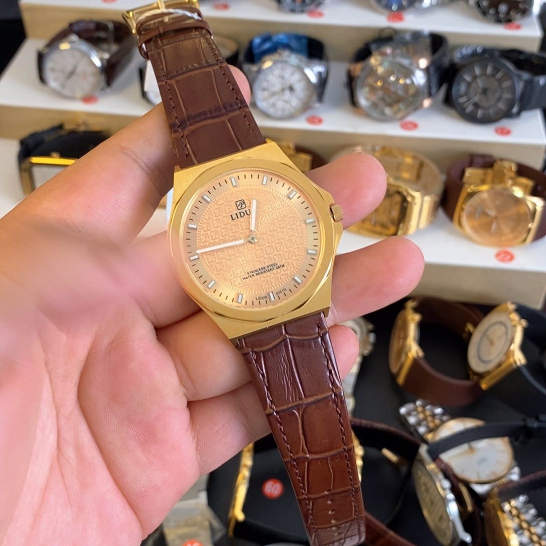 石英机芯不锈钢钢99新