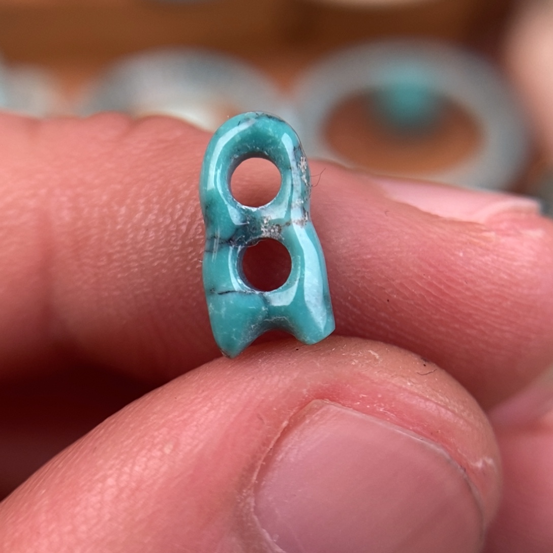 绿松石未镶嵌侧挂