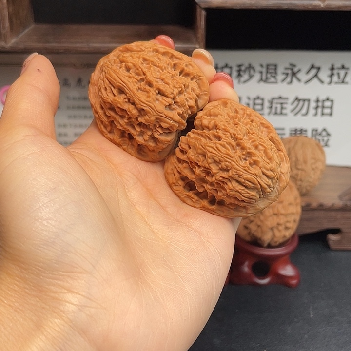 吊坠文玩核桃南疆石41尺