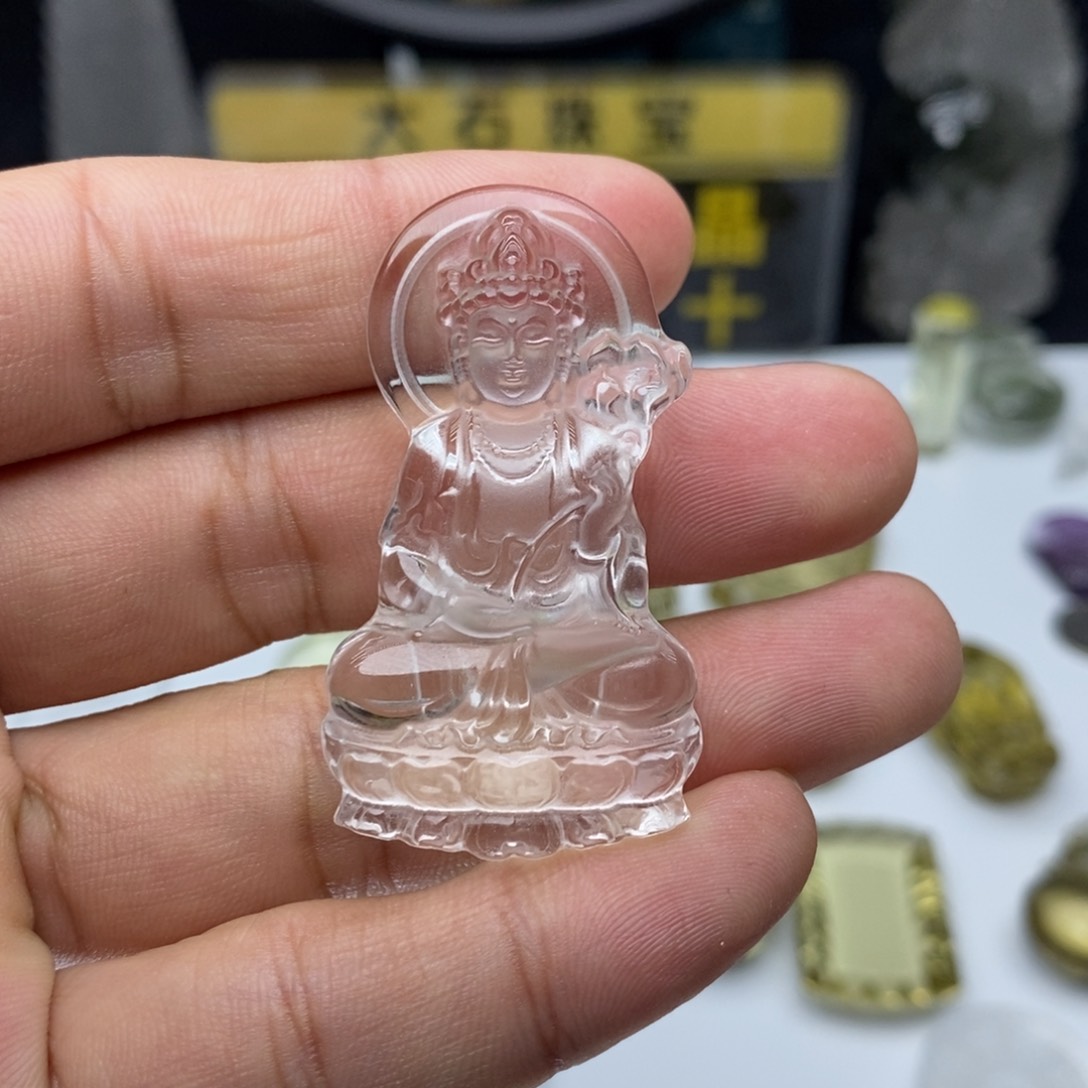 水晶颈饰未镶嵌J***.水晶