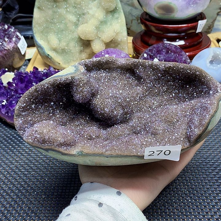 未镶嵌紫晶大型摆件（非配饰）