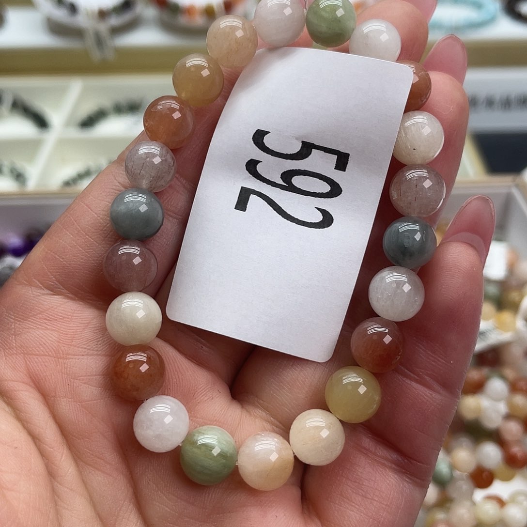 水晶天然手链未镶嵌