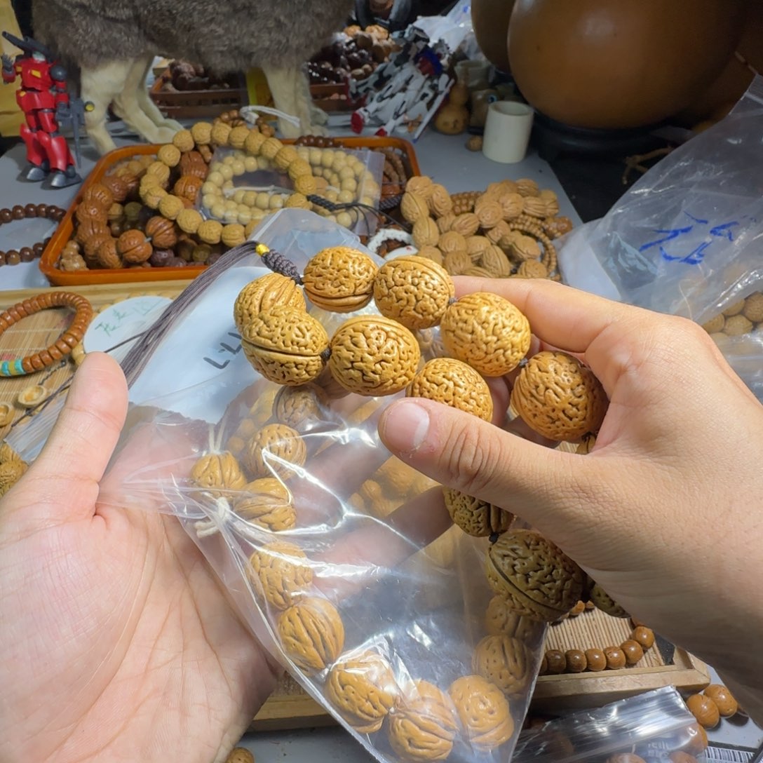 核桃手串/手链?哈哈哈哈哈哈哈哈哈