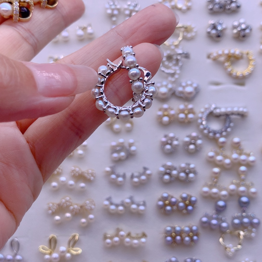 合金淡水珍珠耳饰