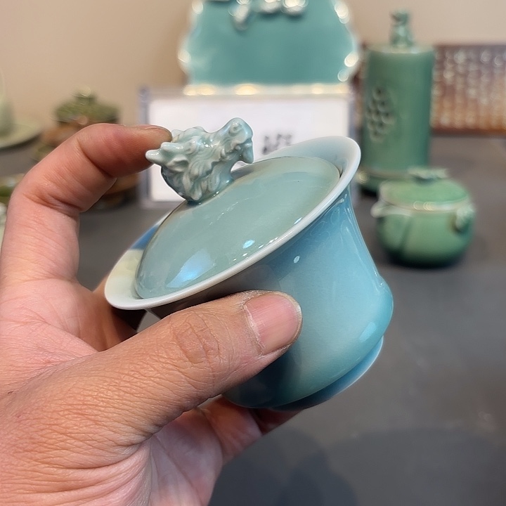 瓷片龙泉青瓷龙泉青瓷